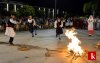 Το Λύκειο των Ελληνίδων Αργοστολίου αναβιώνει το έθιμο του «Άη Γιάννη – Λαμπαδιάρη» στον Θαλασσόμυλο