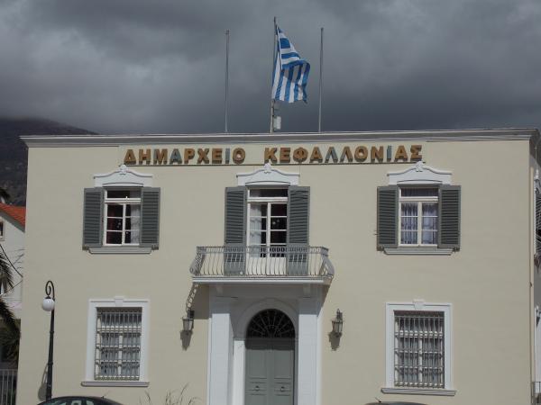 Η Δημοτική Αρχή απαντά στον Θεόφιλο
