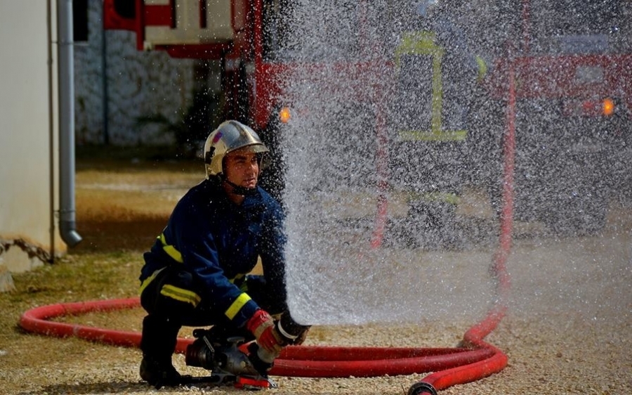 O Διοικητής της Πυροσβεστικής Υπηρεσίας Αργοστολίου ευχαριστεί...