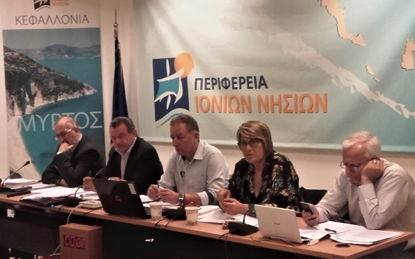 Περιφερειακό Συμβούλιο: Τουλάχιστον μια Πανεπιστημιακή Σχολή σε κάθε ένα από τα υπόλοιπα νησιά (Ψήφισμα)