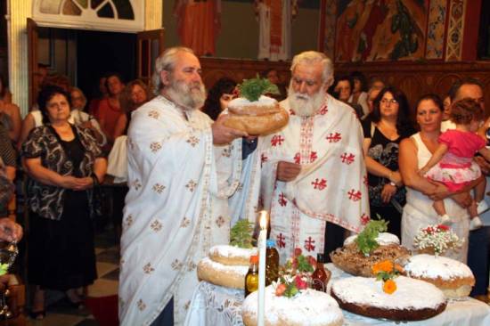 Ο εσπερινός απο την Παναγία Κουβαλάτων Παλικής