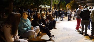 Δεκάδες οι μετασεισμοί στα Ιωάννινα -Ξενύχτησαν στους δρόμους οι κάτοικοι (εικόνες)