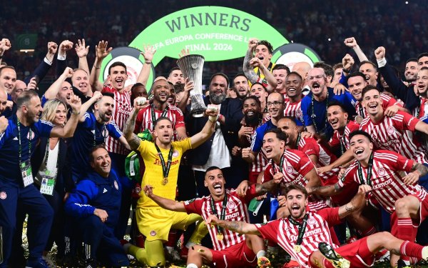 Ολυμπιακός – Φιορεντίνα 1-0: Ιστορική νίκη και ευρωπαϊκός τίτλος για τους Πειραιώτες στο Conference League