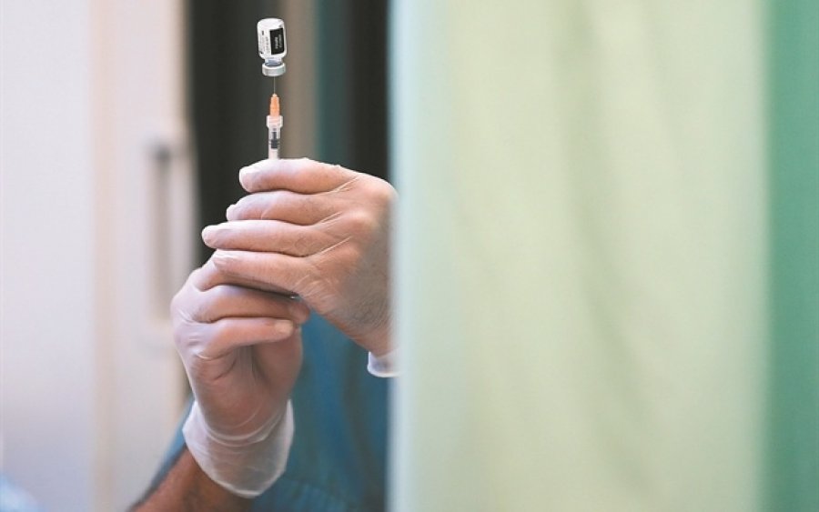 Ιταλία – Υποχρεωτικός ο εμβολιασμός των πολιτών άνω των 50 ετών