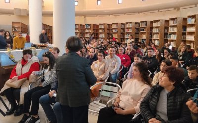 Μαθητές και φορείς ένωσαν δυνάμεις για τον αυτισμό και το βιβλίο στο Ληξούρι
