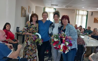''Άνθισε η καρδιά τους''' – Καλωσόρισαν τον Μάη στο Δημοτικό Γηροκομείο Αργοστολίου!
