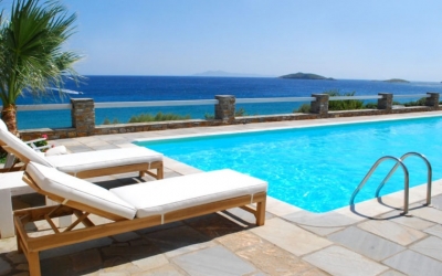 Χαρτοφυλάκιο με πάνω από 70 ξενοδοχεία σε Μύκονο, Κρήτη, Ρόδο, Κεφαλονιά, διεκδικούν πέντε μεγάλα funds