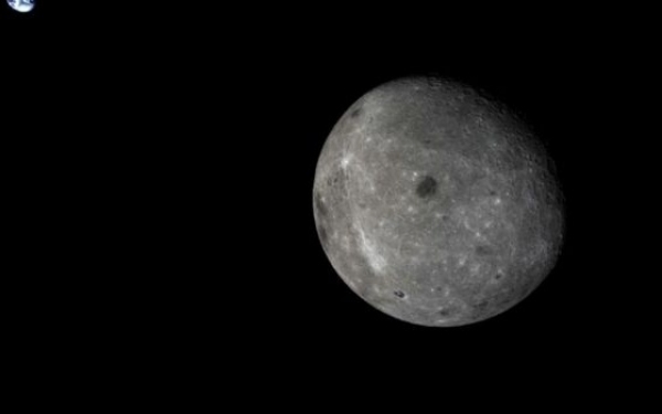 Απόψε η εκτόξευση ρομποτικού σκάφους - Για πρώτη φορά στην πίσω πλευρά του φεγγαριού