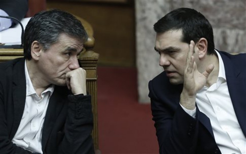 Με 153 «ναι» ψηφίστηκε ο Προϋπολογισμός