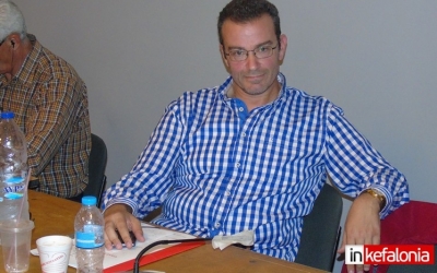 "Φάουλ" Παπαναστασάτου προς τους επαγγελματίες της Κεφαλονιάς – Θεόφιλος: «Αγένεια να μιλάς έτσι…»