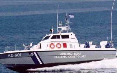 Αντικύθηρα | Απεγκλωβισμός 90 μεταναστών από βραχονησίδα – 7 νεκροί