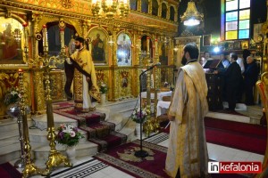 H Πανηγυρική Θεία Λειτουργία στον Ιερό Ναό των Ταξιαρχών στο Αργοστόλι (εικόνες)