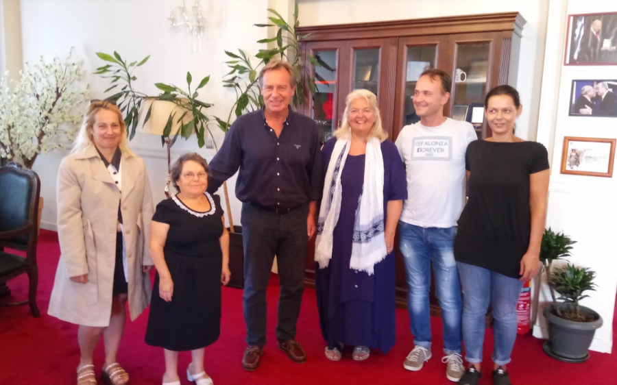 Η Ένωση «Υπερίων» και οι "Cefalonia for ever" στο Δημαρχιακό Μέγαρο