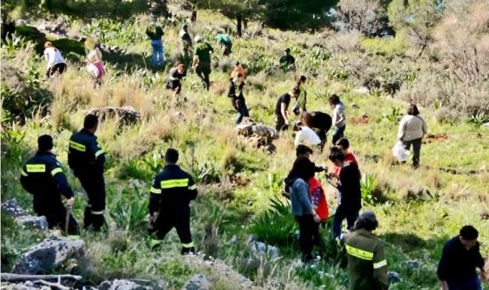 «Άναψε πράσινο» στον Άγιο Κωνσταντίνο! Πυροσβεστική, ΕΟΔ και ΕΠΑΣ συμμετείχαν στην δενδροφύτευση της περιοχής