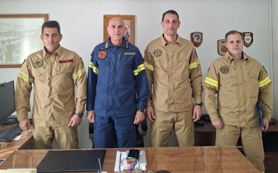 Ενίσχυση της πυροπροστασίας σε Κεφαλονιά και Ιθάκη με 50 εποχικούς πυροσβέστες