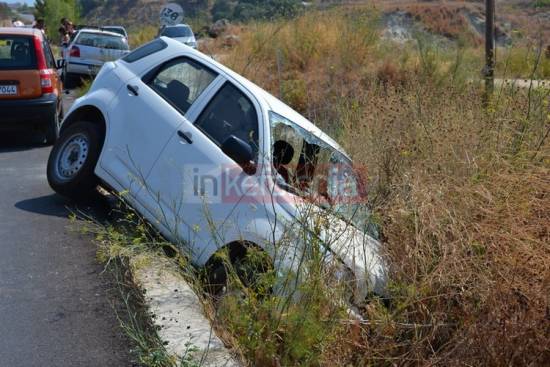 Τροχαίο με υλικές ζημιές στα Μαντζαβινάτα