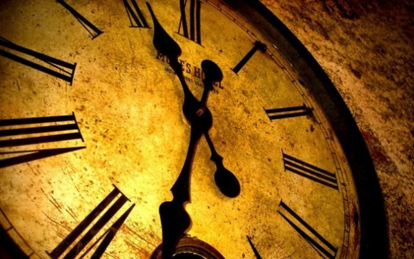 Τι θα γίνει τελικά με την αλλαγή ώρας