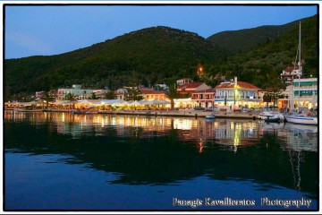 Σούρουπο στον παραλιακό της Σάμης