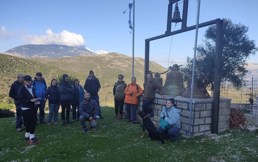 Πεζοπορία στα απομεινάρια από το ξωκκλήσι του Προφήτη Ηλία που έχτισε ο Σωφρόνιος & τα αδέλφια του (εικόνες)