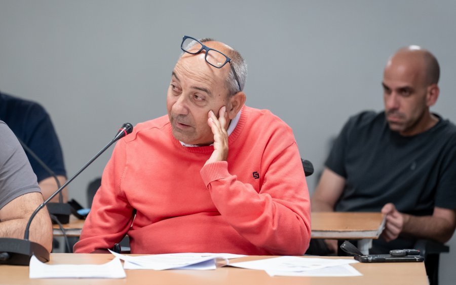 Οι χθεσινές καταγγελίες και οι σημερινές συνεργασίες