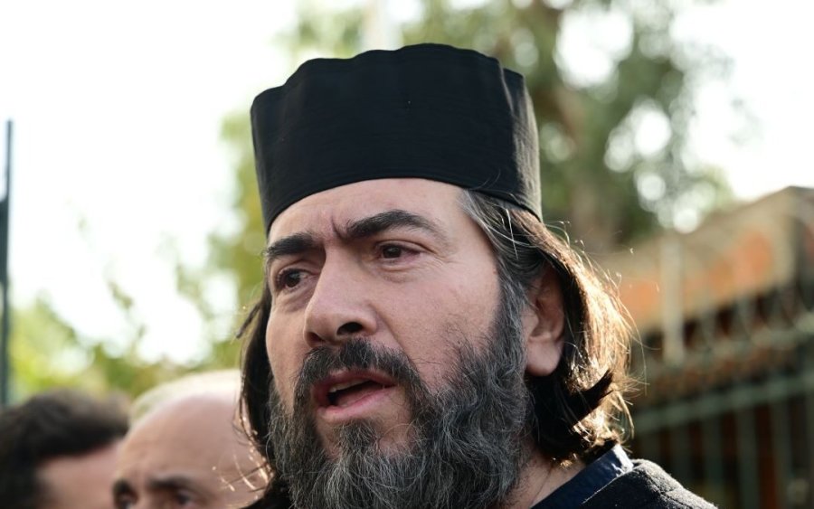 Κιβωτός του Κόσμου: Ένοχος ο πατέρας Αντώνιος για ξυλοδαρμούς, τιμωρίες και απομόνωση σε ανήλικα – Βαρύτερη δικαστική απόφαση από την πρωτόδικη