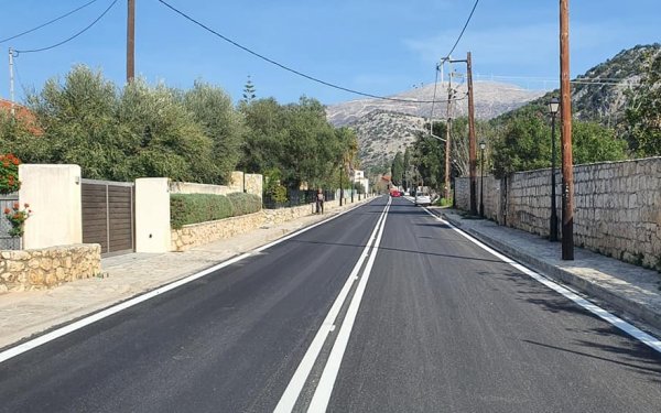 Περιφερειακή Ενότητα Κεφαλονιάς & Ιθάκης: Ολοκληρώθηκε η διαγράμμιση Επαρχιακής οδού στο Δράπανο - Ξεκίνησε η διαγράμμιση Επαρχιακής οδού Αργοστολίου-Πόρου