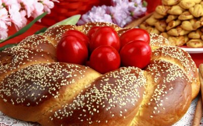 Πασχαλινές μνήμες και έθιμα της Κεφαλονιάς μέσα από τη Νιόβη Καμπίτση