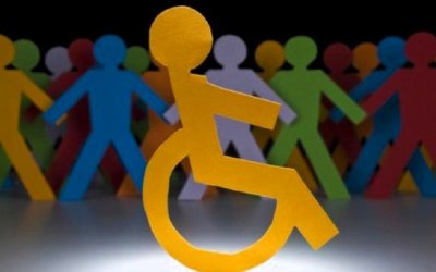 Συνεχίζουν να ισχύουν και το 2026 τα δελτία μετακίνησης ΑμεΑ