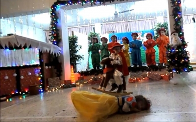 Με τη Χιονάτη και τους νάνους γιόρτασαν παραμυθένια Χριστούγεννα τα παιδιά του Νηπιαγωγείου Λακήθρας!