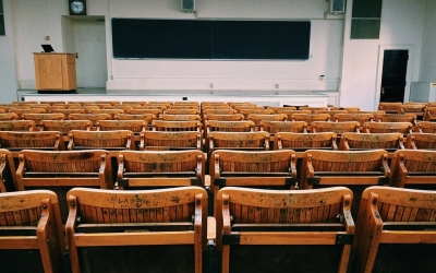 Προκήρυξη υποτροφίας από την Αδελφότητα Πειραιά