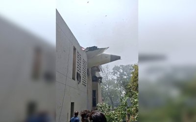 Αεροπλάνο στην Ινδία με 242 επιβαίνοντες συνετρίβη κατά την απογείωση - Είχε προορισμό το Λονδίνο