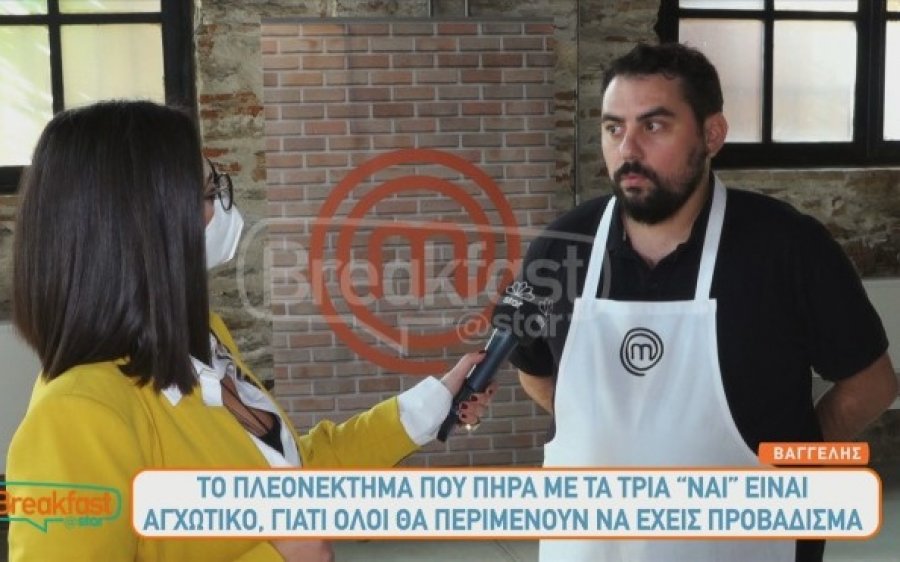 Ο Βαγγέλης Σπυράτος πήρε τρία &quot;Ναι&quot; και τη λευκή ποδιά στο MasterChef (video)