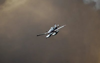 Φωτιά: Ξεκίνησαν ρίψεις από τα εναέρια μέσα, έφτασε η διεθνής βοήθεια