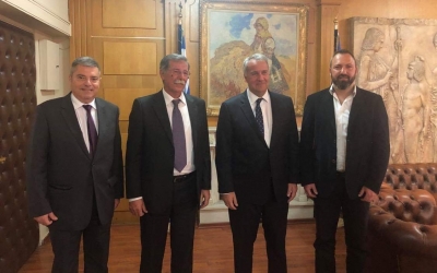 Συνάντηση εκπροσώπων Συνεταιρισμού Παραγωγών Ρομπόλας – «Ορεάλιος Γη» με τον Υπουργό Αγροτικής Ανάπτυξης