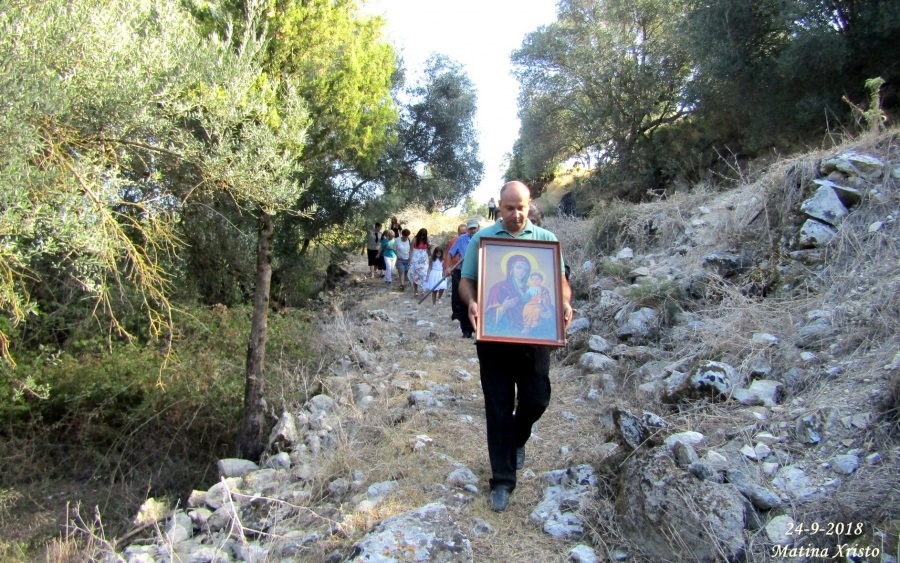 Η εορτή της Παναγίας της Μυρτιδιώτισσας στα Μαντουκάτα (εικόνες)