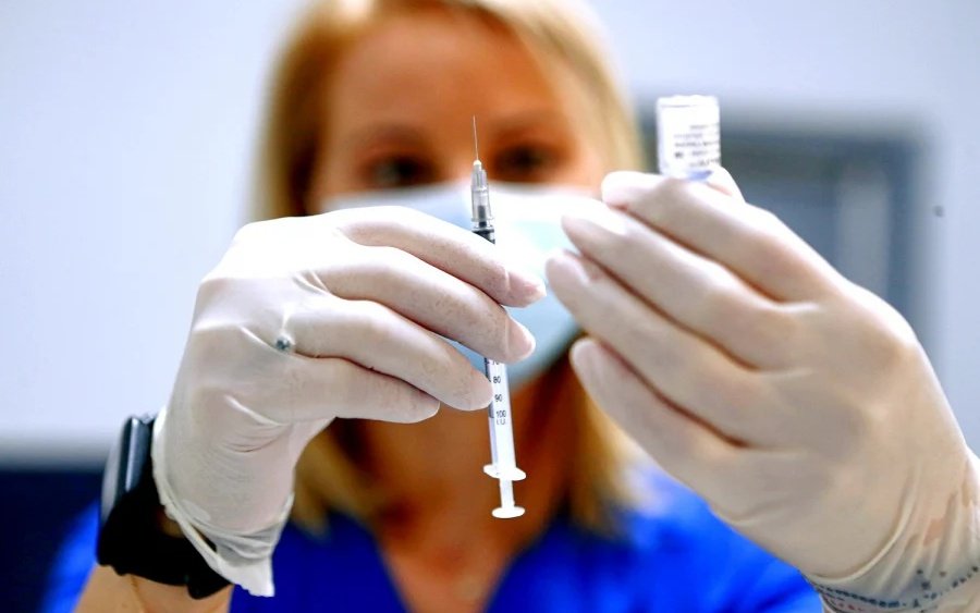 Ασφαλής και αποτελεσματικός ο ταυτόχρονος εμβολιασμός κατά του κορονοϊού και της γρίπης