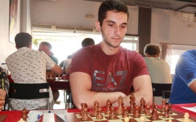 Nικόλας Θεοδώρου: Αυτός είναι ο 21χρονος σκακιστής φαινόμενο που αναδείχτηκε Γκραντ Μετρ