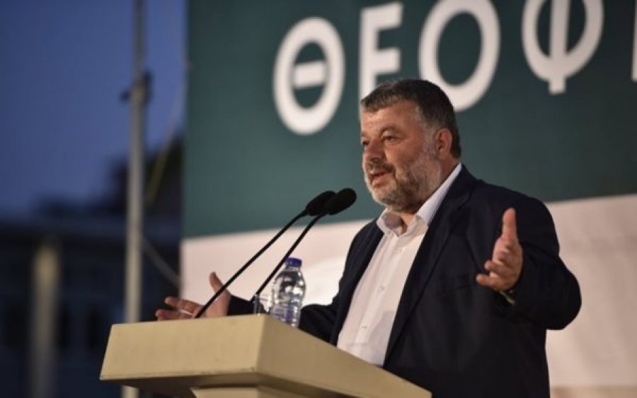 Ο Θεόφιλος "αδειάζει" με το γάντι 8 συμβούλους της Αντιπολίτευσης - "Κάποιοι αρχίζουν να αγχώνονται.."
