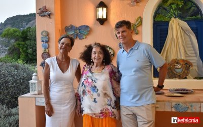 Τα εγκαίνια της έκθεσης " ΠΕΜΑΧΡΙΝΑ" της Έφης Σπηλιώτη στις Μηνιές! (εικόνες)