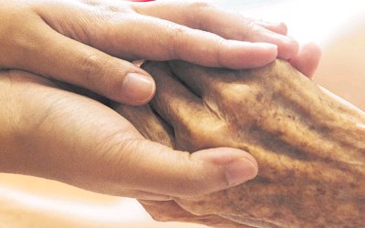 ΕΠΙΟΝΗ: 9η Ημερίδα «Φροντίζοντας τους Φροντιστές»