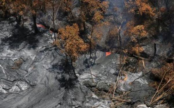 Συναγερμός στη Χαβάη- Λάβα απειλεί να κάψει ολόκληρο χωριό