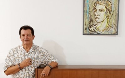 Ο Κώστας Ευαγγελάτος στην έκθεση «Συνομιλώντας με τον Καβάφη»