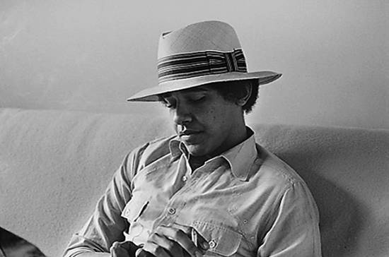 Barack Obama : Σπάνιες φωτογραφίες από τα φοιτητικά του χρόνια
