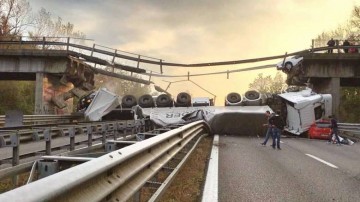 Κατέρρευσε γέφυρα στο Κόμο της Ιταλίας-Ένας νεκρός και τέσσερις τραυματίες (εικόνες)