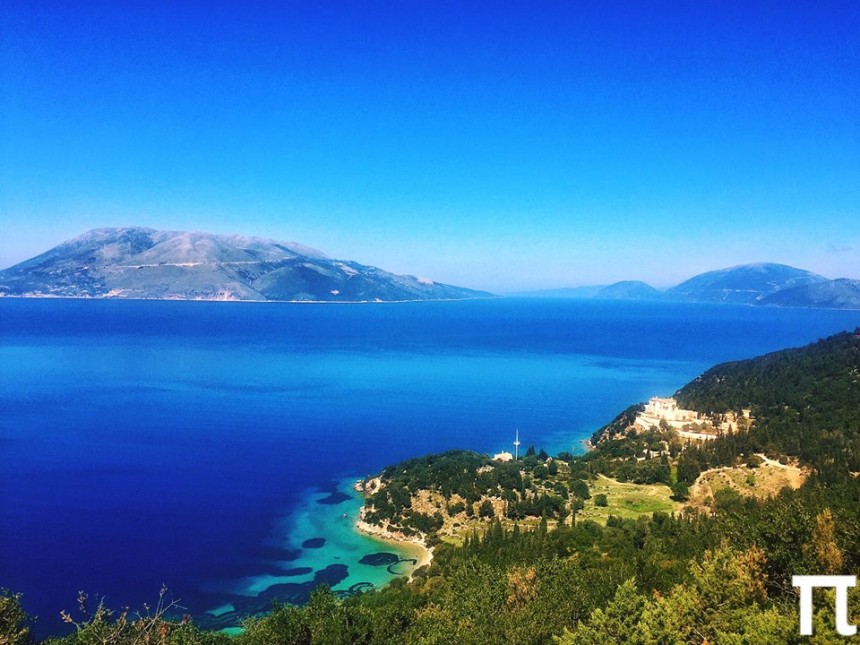 Ο κόλπος της Σαμης... μια ατελείωτη λίμνη!