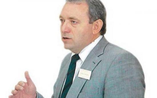 Δρ. Ευθύμιος Λέκκας: «Πρόκειται για πτώση μετεωρίτη. Έχει ξεπεραστεί ο κίνδυνος για νέα πτώση»