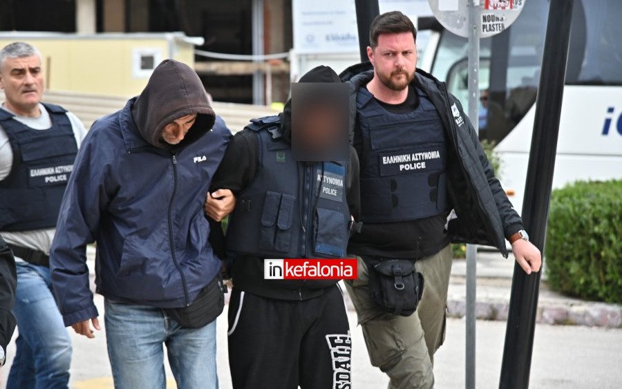 Δικαστήρια ΤΩΡΑ : Προσήλθαν και οι τρεις κατηγορούμενοι για τον τραγικό θάνατο της Μυρτούς (UPD)