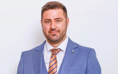 Λευτέρης Στελλάτος: ''Γι' αυτούς τους λόγους κατεβαίνω ως υποψήφιος περιφερειακός Σύμβουλος με την Ρόδη Κράτσα Τσαγκαροπούλου''