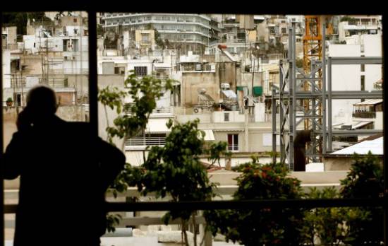 Σάλος με το λογισμικό παρακολούθησης των smartphones - Δεν αποκλείουν το ενδεχόμενο πολιτικών εκβιασμών - Δίωξη: "Κανείς δεν είναι ασφαλής"