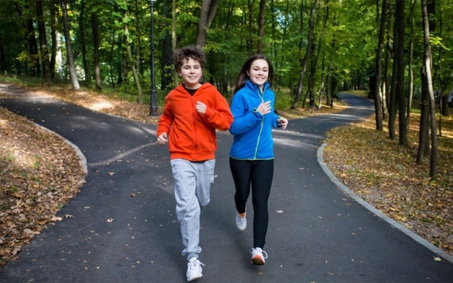 Η έλλειψη άσκησης στην εφηβεία αποδυναμώνει τα οστά